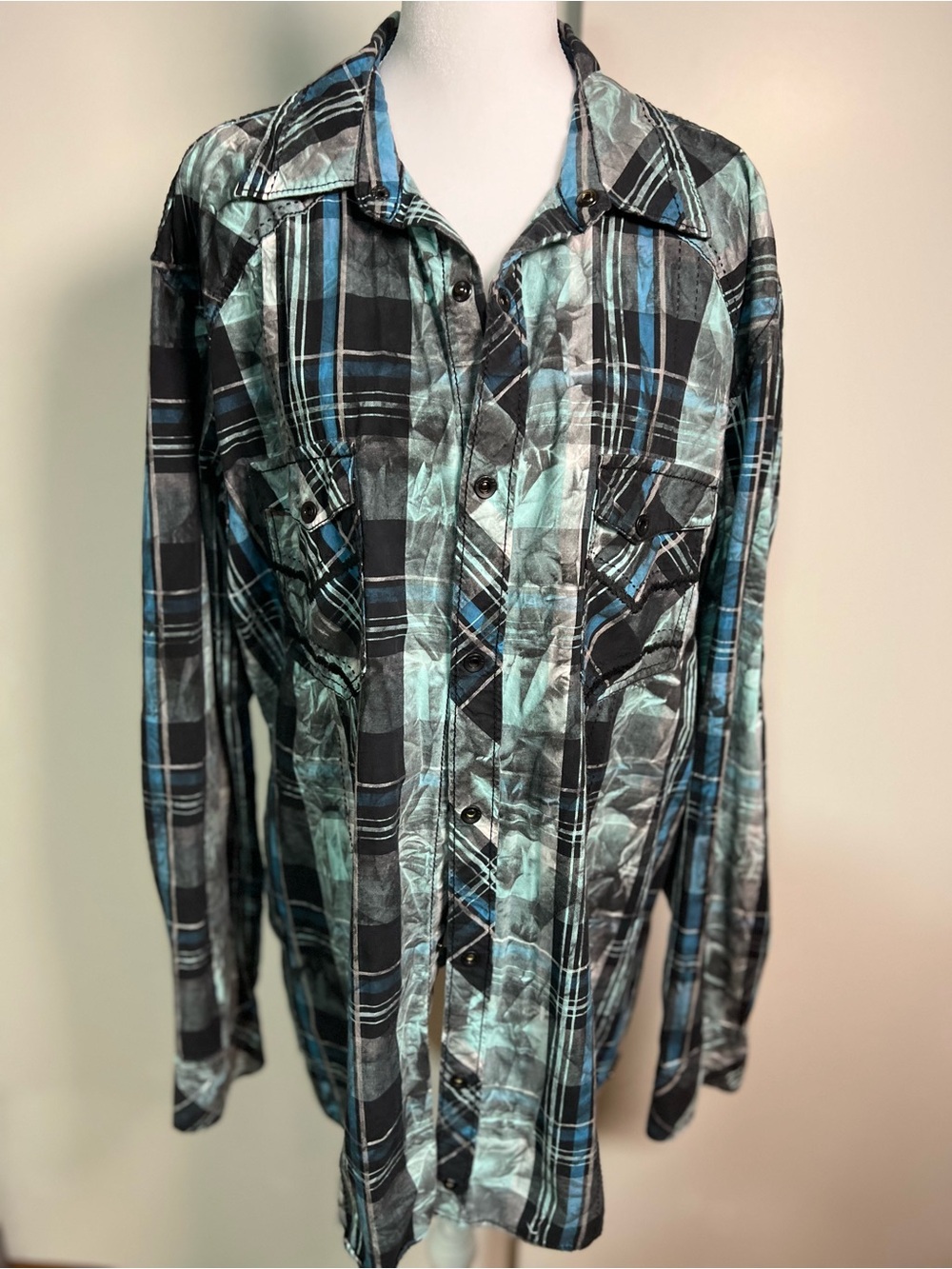 Buckle Teal & Black Plaid Button-Down Shirt